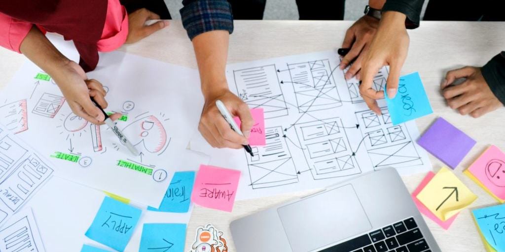 Σχεδιαστική Σκέψη και Ανάπτυξη Ιδεών [Design Thinking and Ideation]