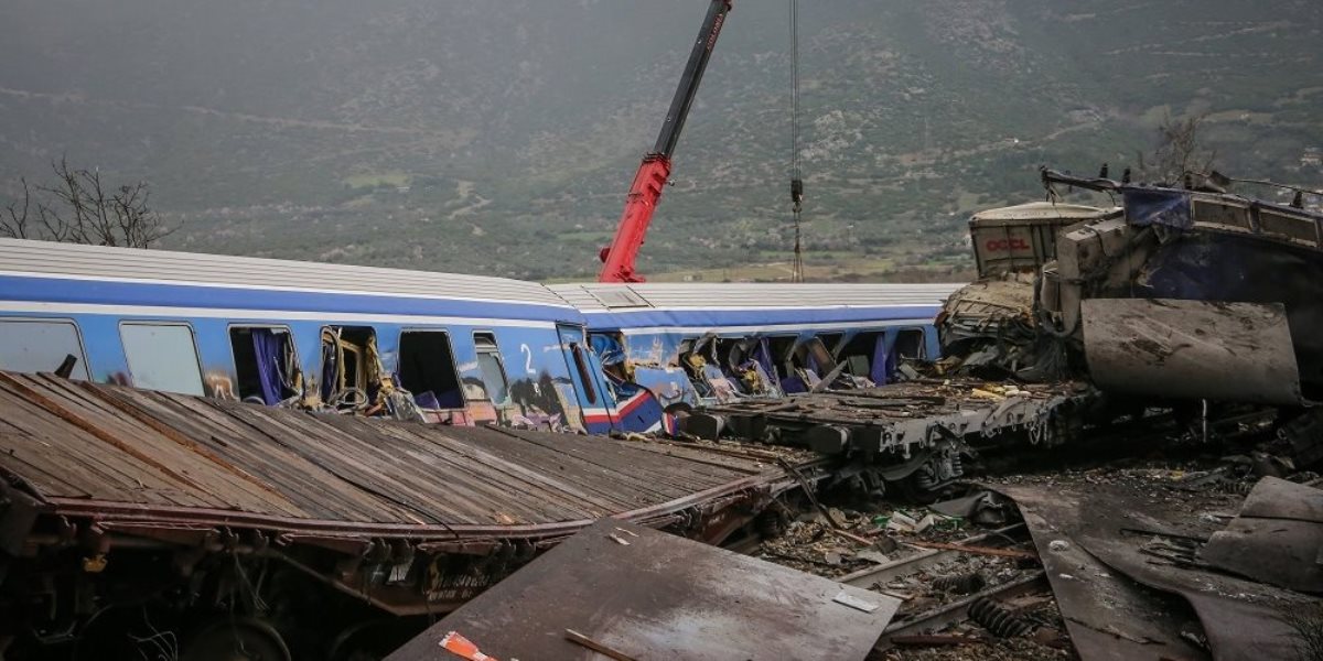 Τραγωδία στην Ελλάδα με 32+ νεκρούς από σύγκρουση δύο αμαξοστοιχιών στα Τέμπη - 85 τραυματίες