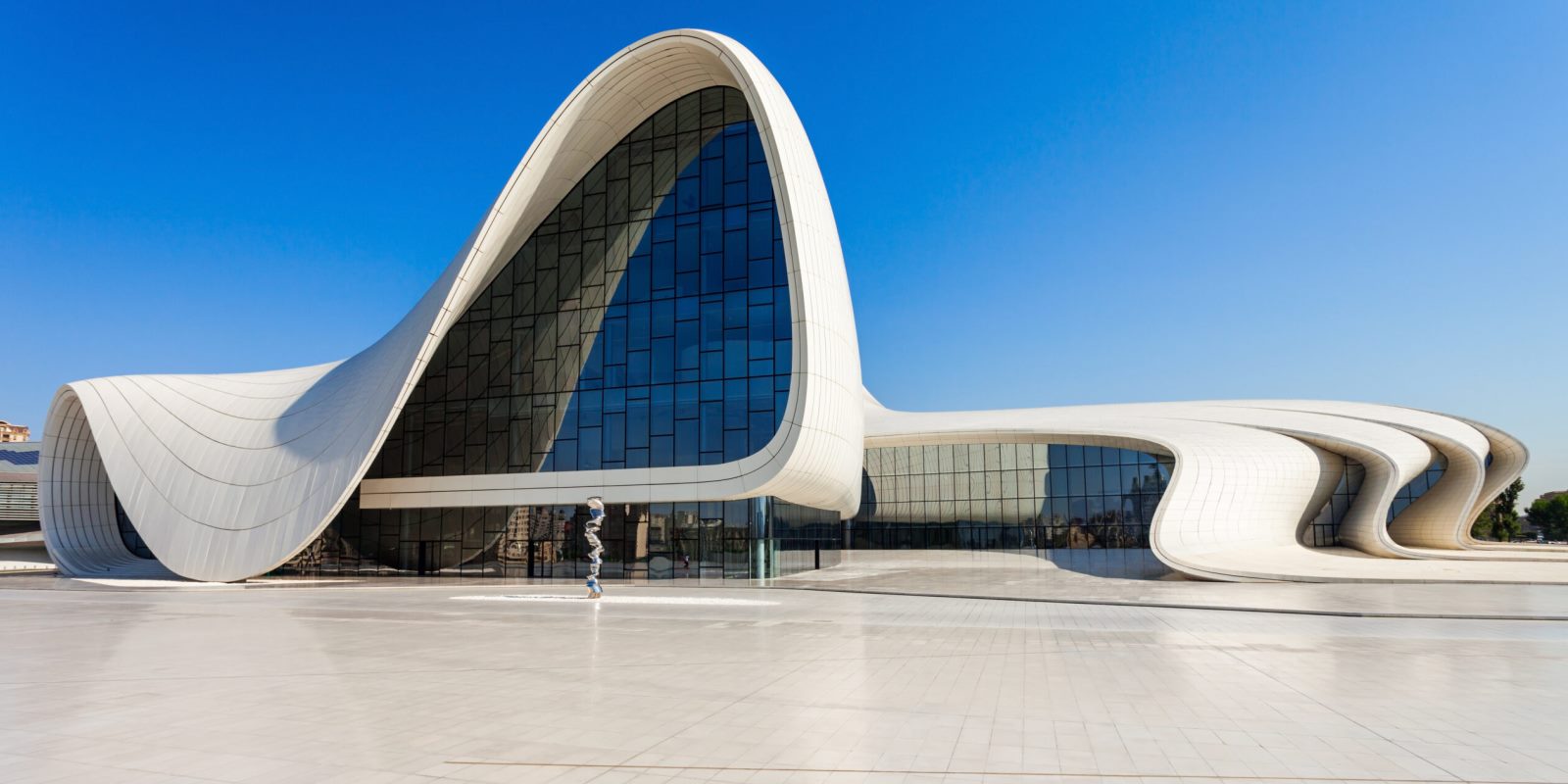 When AI Meets Zaha Hadid: Reimagining the Future of Fluid Architecture (pictures)