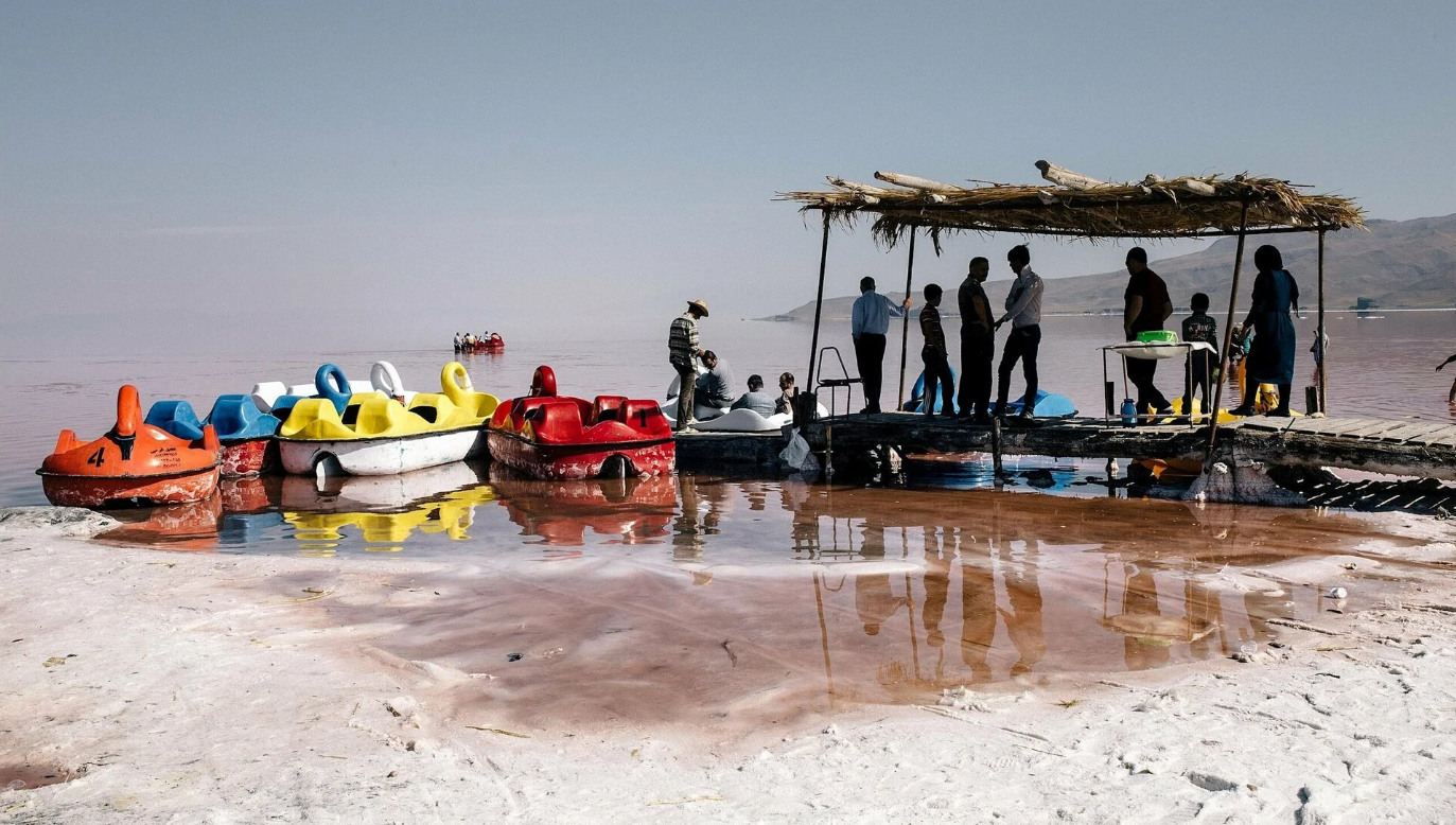 Τεχεράνη: 50°C, Άδειες Δεξαμενές, Χάος. Η Πόλη που Ίσως Πάψει να Υπάρχει