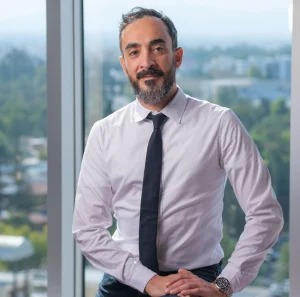 Dr Dimi Constantinides