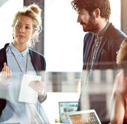 6 Μύθοι που Μπορεί να σε Σταματήσουν/Παραπλανήσουν στο να Κάνεις τη Δική σου Επιχείρηση