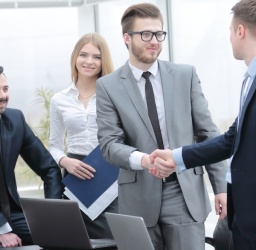 Τα 6 Soft Skills που μπορούν να “εκτοξεύσουν” την καριέρα σου. Πόσα από αυτά έχεις;