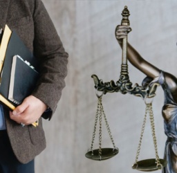 Η Έννοια της Ουσιώδους Ανειλικρίνειας στο Κυπριακό Δίκαιο: Νομικές Προεκτάσεις και Προοπτικές​