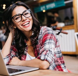 Brand Personality: Η Προσωπικότητα και το Εκτόπισμα της Επιχείρησής σας στο Διαδίκτυο