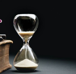 Καλοσύνη με Όρια: Προϋπόθεση για Υγιείς Σχέσεις στην Εργασία και τη Ζωή