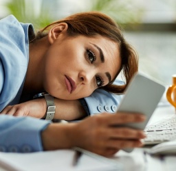 Boreout: Τι είναι και πως Σκοτώνει την Εργασία