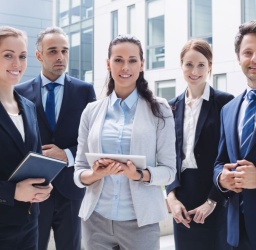 Γιατί οι Οργανισμοί του Μέλλοντος Πρέπει να Είναι Αντάξιοι των Ανθρώπων τους